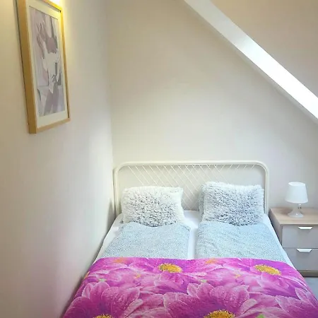 Appartement Pastelowe Blisko Centrum Karpacza Z Parkingiem, Balkonem W Zielonej Okolicy