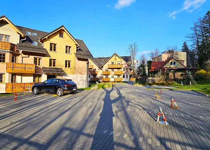 Pastelowe Blisko Centrum Karpacza Z Parkingiem, Balkonem W Zielonej Okolicy * Karpacz